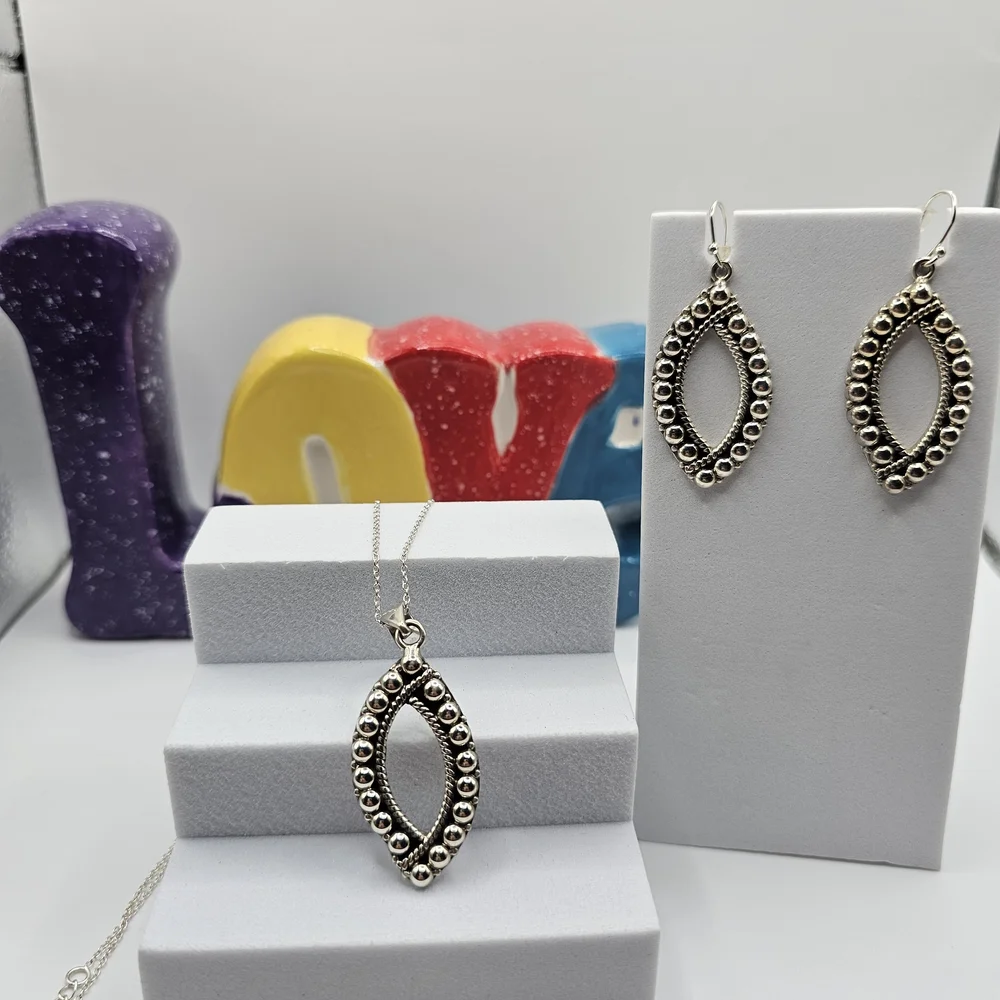 Sterling Silver Necklace & Earring Set - Picture 1 of 3